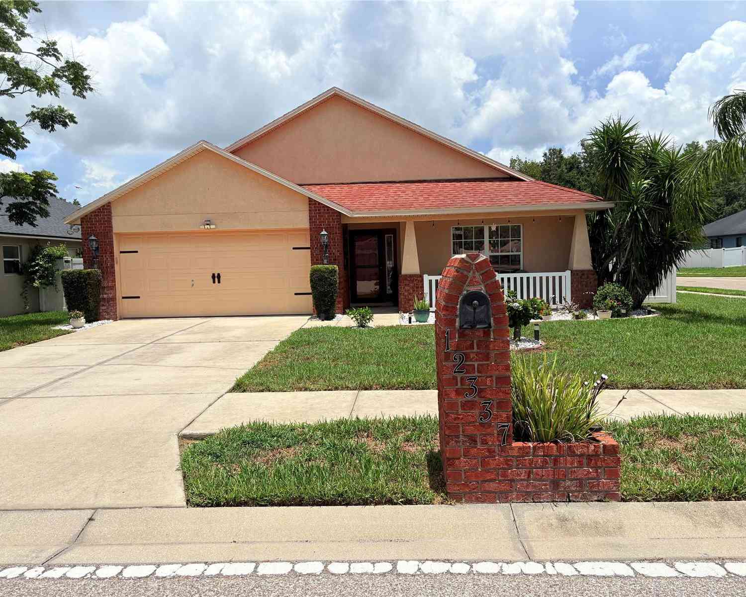 Homes For Sale - 12337 Rose Haven Boulevard<br/> New Port Richey, FL 34654