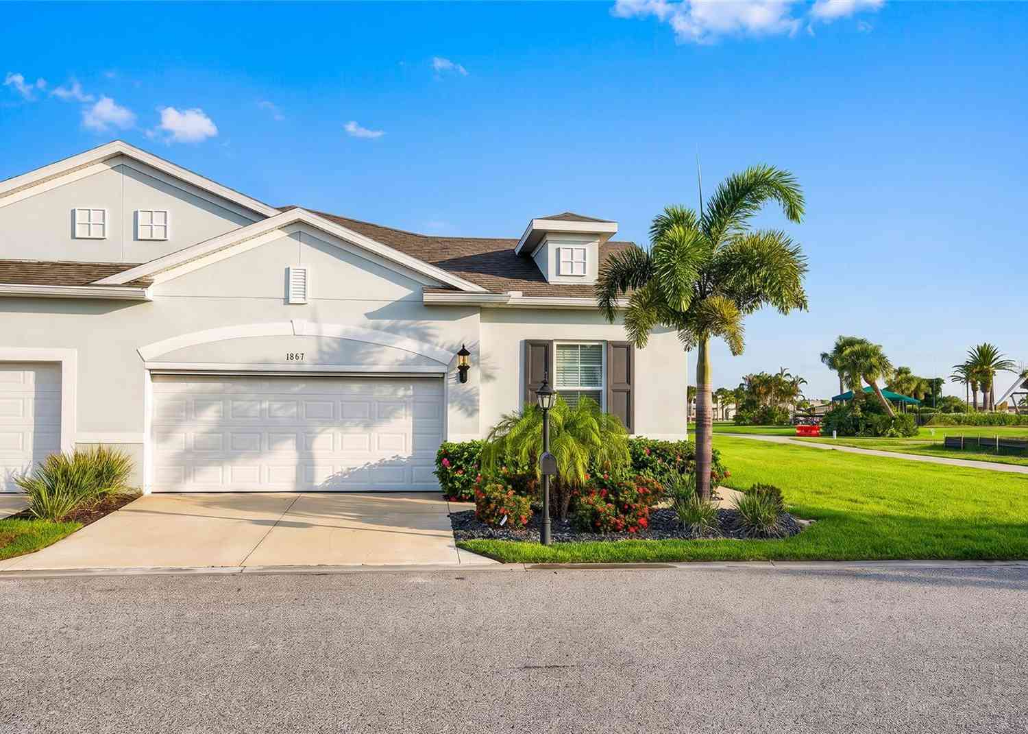 Villa For Sale - 1867 Nottingham Trail<br/> PUNTA GORDA, FL 33980
