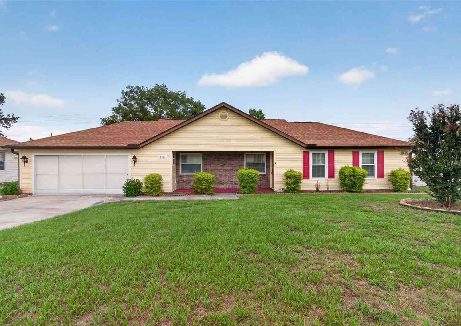 Homes For Sale - 3341 NW 44th Court<br/> OCALA, FL 34482