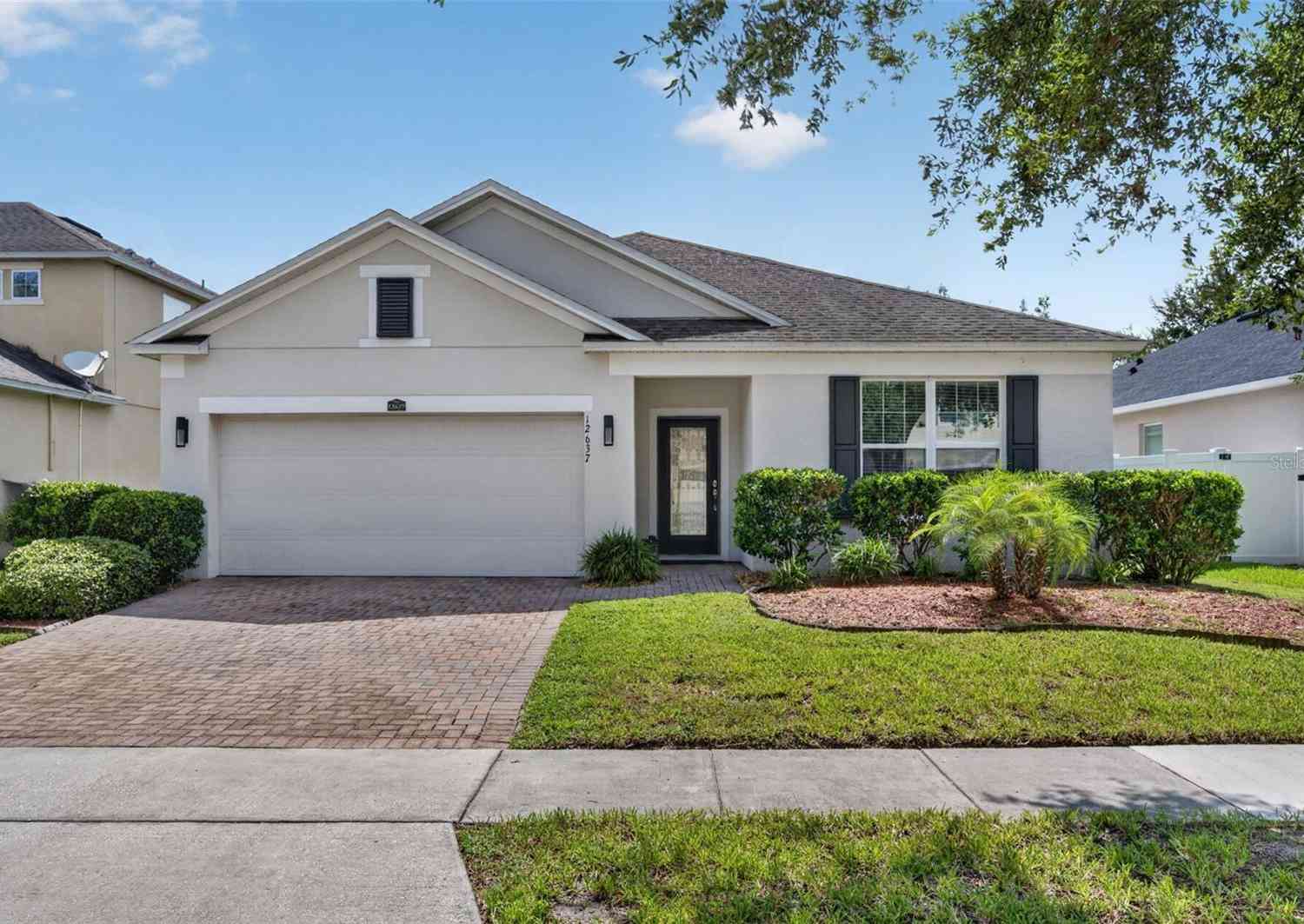 Homes For Sale - 12637 Old Plantation Lane<br/> ORLANDO, FL 32824