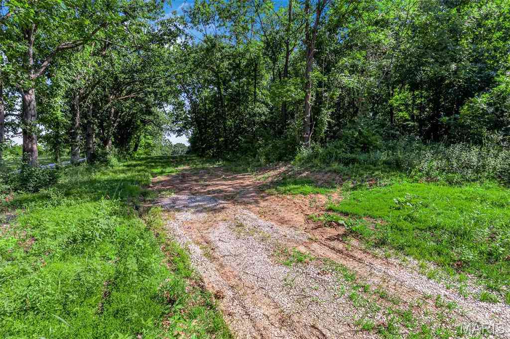Vacant Land For Sale - 671 Birkhead Road<br/> Winfield, MO 63389