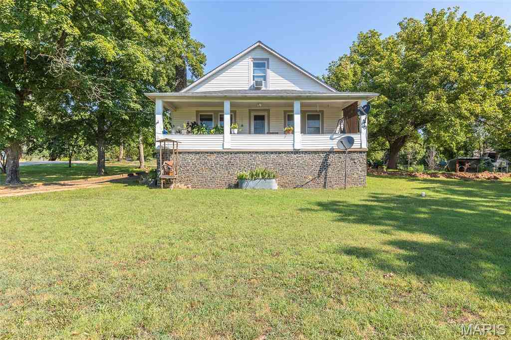 Homes For Sale - 1804 Winn Street<br/> Wayne County, Piedmont, MO 63957