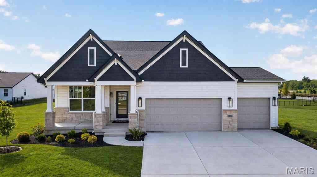 Homes For Sale - 1004 Santiago Trail<br/> Cottleville, MO 63304