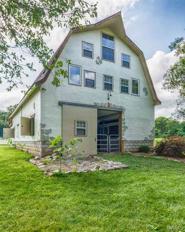 Apartment For Rent - 1235 Wild Horse Creek Road<br/> Wildwood, MO 63005