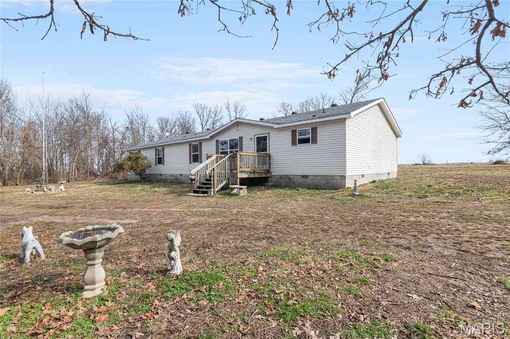 Mobile Home For Sale - 420 Dairy Road<br/> Elkland, MO 65644