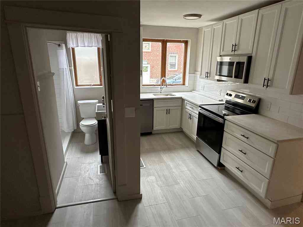 Apartment For Rent - 6011 Magnolia Avenue #1E<br/> Saint Louis, MO 63139