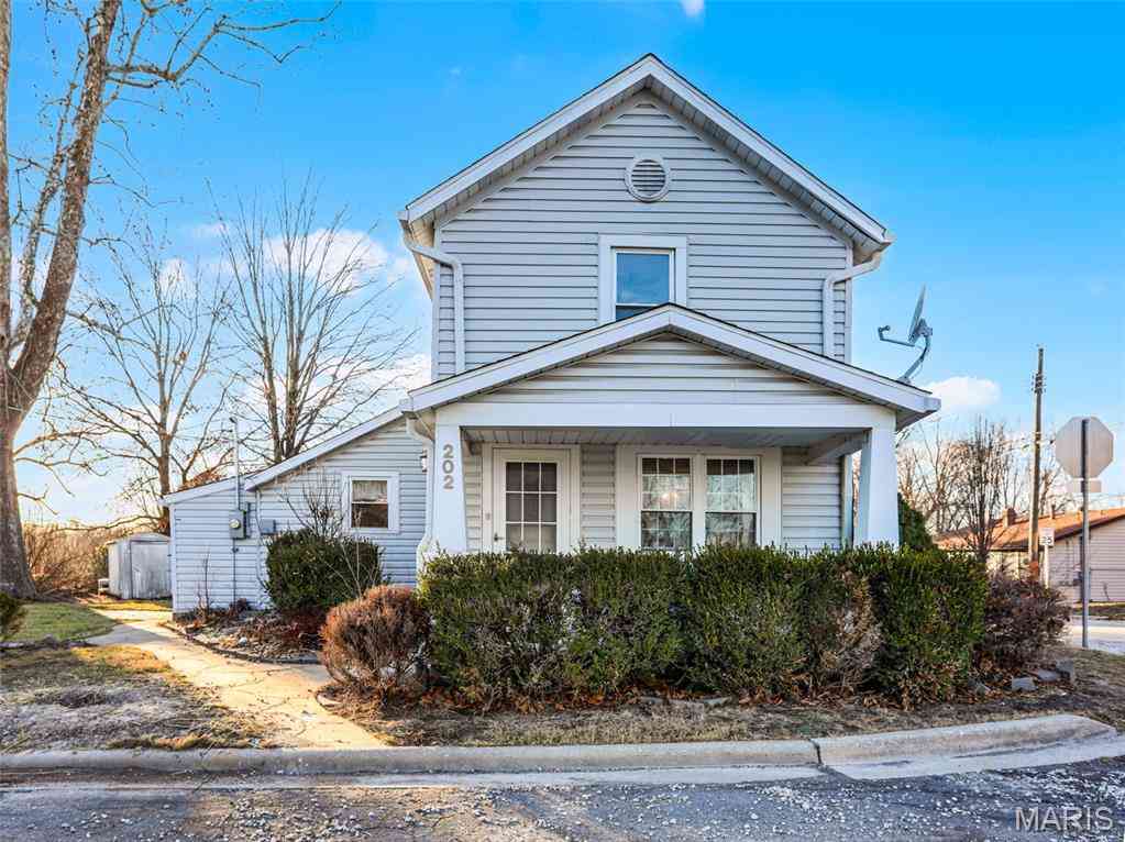 Condo For Sale - 202 Summit Avenue<br/> Glen Carbon, IL 62034