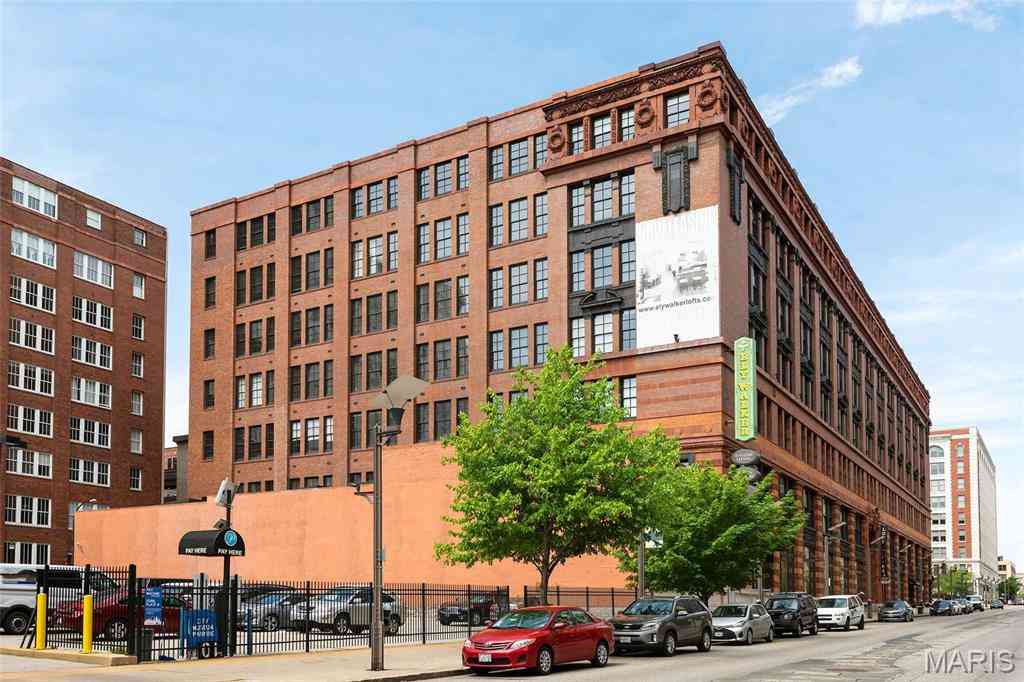 Condo For Rent - 1520 Washington Avenue #416<br/> Saint Louis, MO 63103