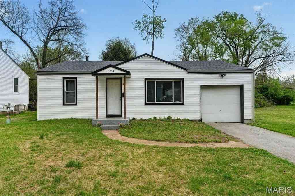 Homes For Sale - 324 Averill<br/> Saint Louis, MO 63135