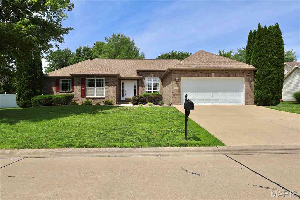 Homes For Sale - 1281 Baybrook Court<br/> Saint Clair County, Shiloh, IL 62221