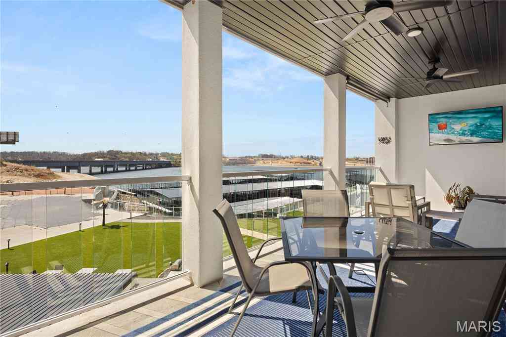 Condo For Sale - 1055 Topsider Lane #212<br/> Camden County, Osage Beach, MO 65065
