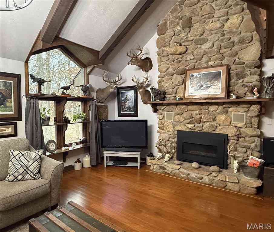 Homes For Sale - 19248 White Oak Trail<br/> Kirksville, MO 63501