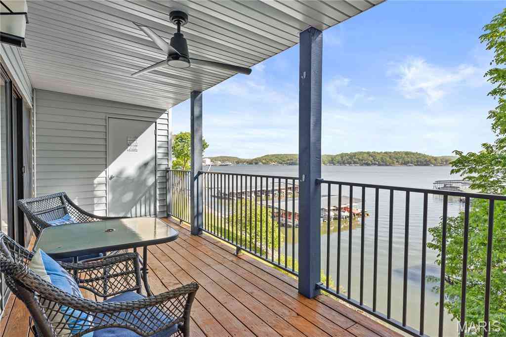 Condo For Sale - 167 Woodcrest Drive #1B<br/> Camden County, Lake Ozark, MO 65049