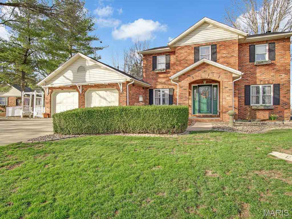 Homes For Sale - 450 Paul Drive<br/> Monroe County, Waterloo, IL 62298