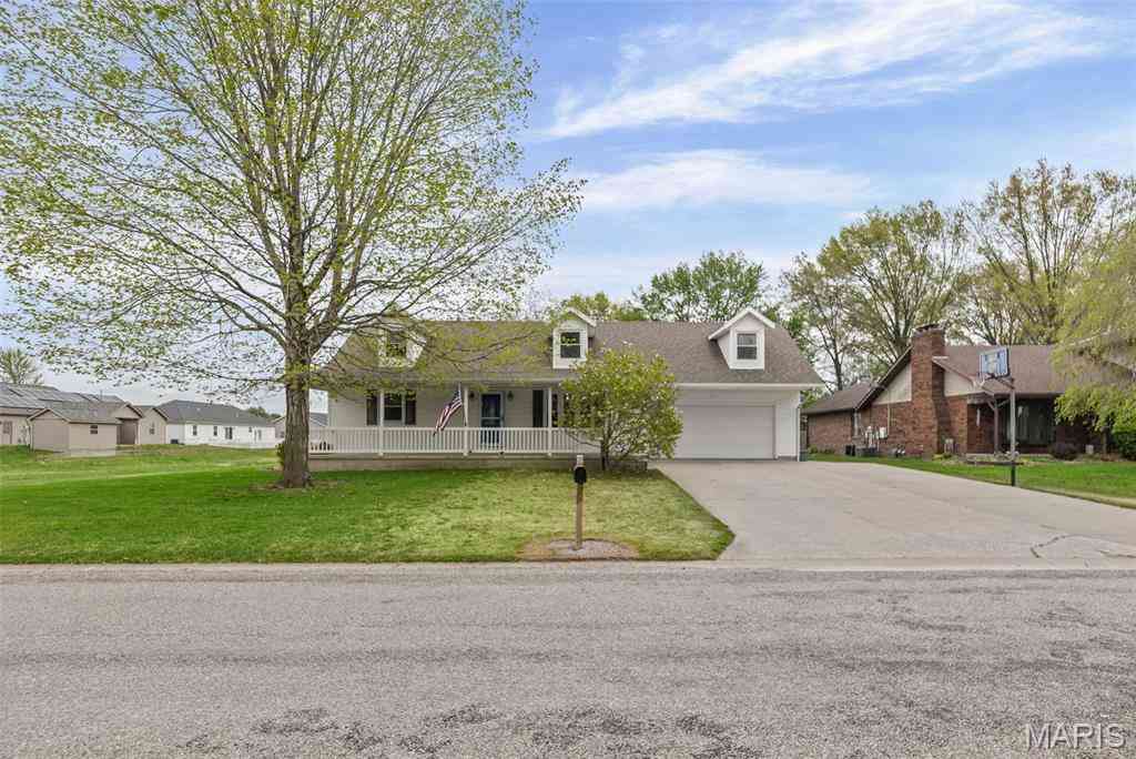 Homes For Sale - 106 N 11th Street<br/> New Baden, IL 62265