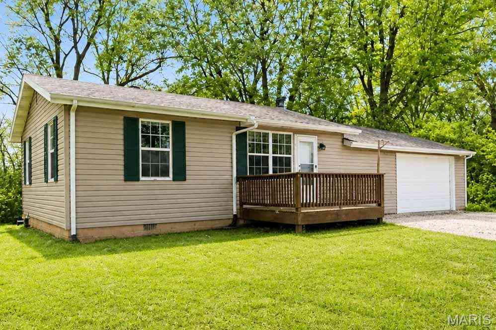Homes For Sale - 703 E State Street<br/> O'Fallon, IL 62269