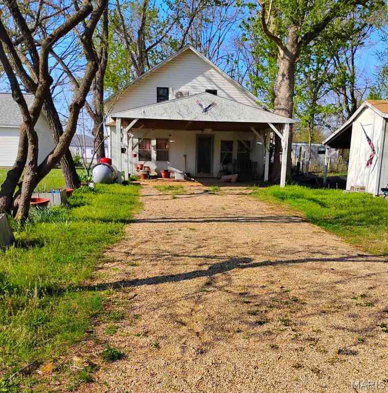 Homes For Sale - 137 Junction Street<br/> Raymondville, MO 65555