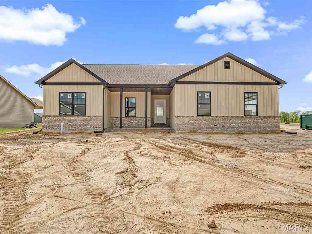 Homes For Sale - 951 Forbs Drive<br/> Monroe County, Waterloo, IL 62298