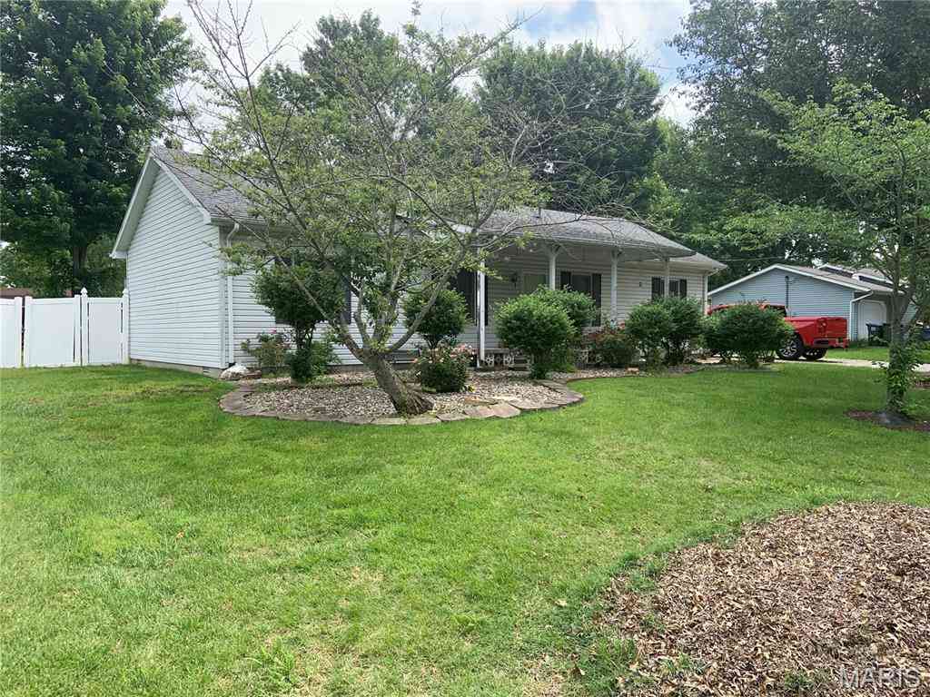 Homes For Sale - 1115 Priscilla Court<br/> Saint Clair County, New Athens, IL 62264