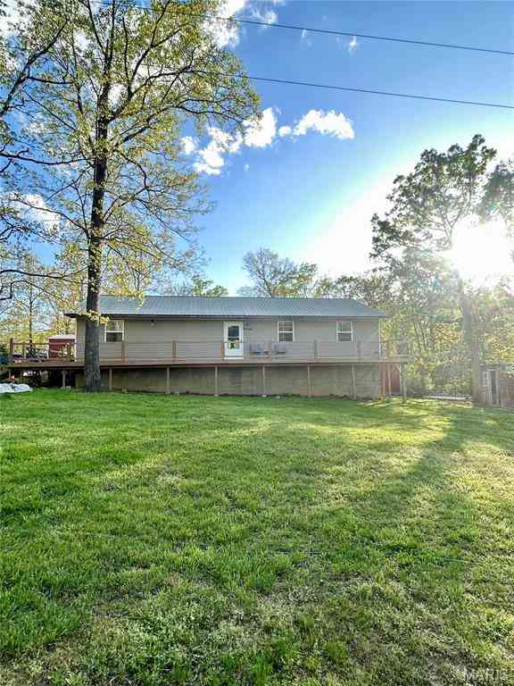 Homes For Sale - 323 Shamrock Lane<br/> Bourbon, MO 65441