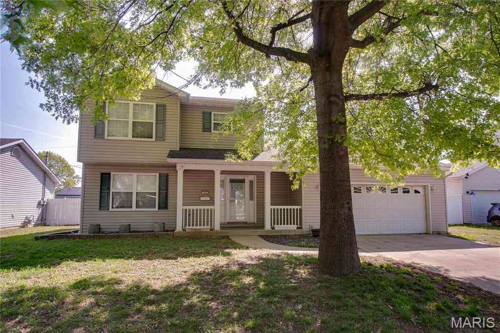 Homes For Sale - 322 Washington Avenue<br/> East Alton, IL 62024