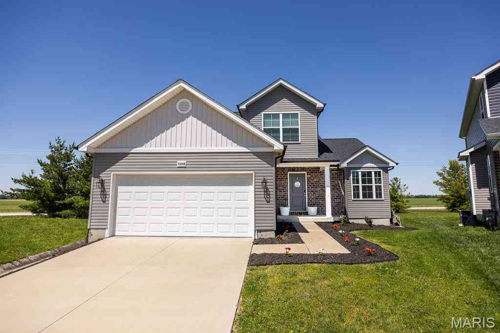 Homes For Sale - 1228 Lear Lane<br/> Mascoutah, IL 62258
