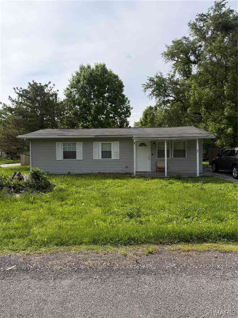 Homes For Sale - 47 Delano Drive<br/> Cahokia, IL 62206