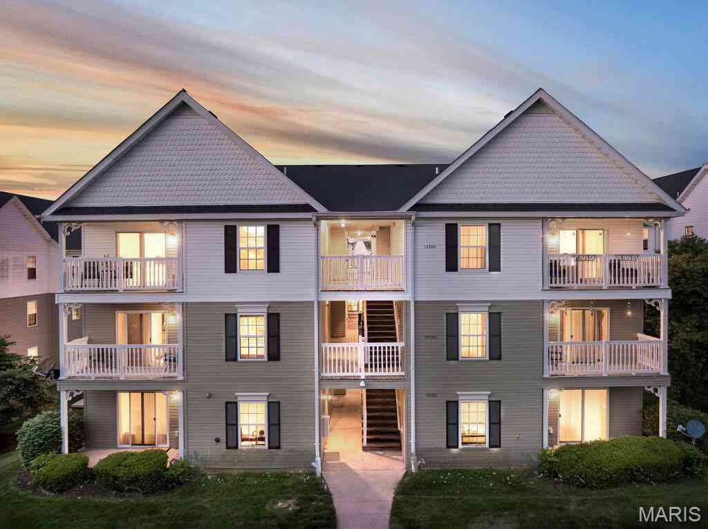 Condo For Sale - 14100 Spring Creek Lane<br/> O'Fallon, MO 63368