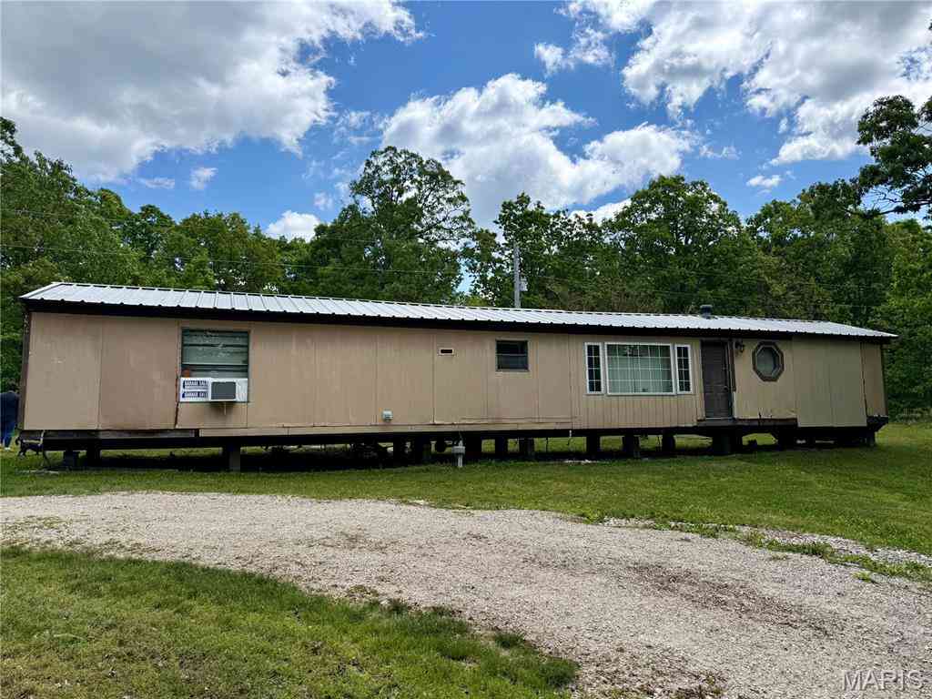 Mobile Home For Sale - Undisclosed Address<br/> Lebanon, MO 65536