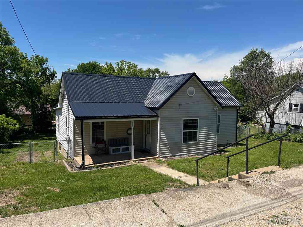 Homes For Sale - 1005 West Street<br/> Leadwood, MO 63653