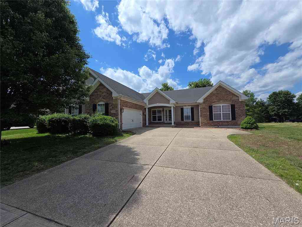 Homes For Sale - 3406 Chippewa Drive<br/> Saint Clair County, Belleville, IL 62221