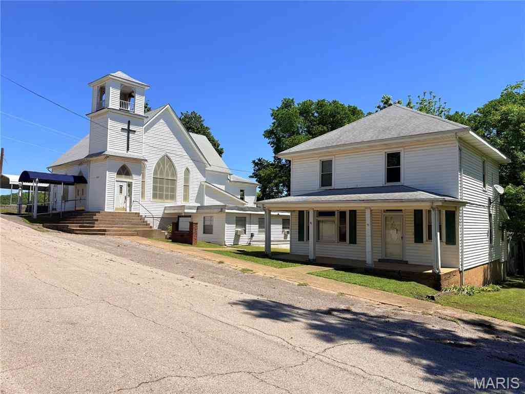 Homes For Sale - 212 East Street<br/> Wayne County, Williamsville, MO 63967
