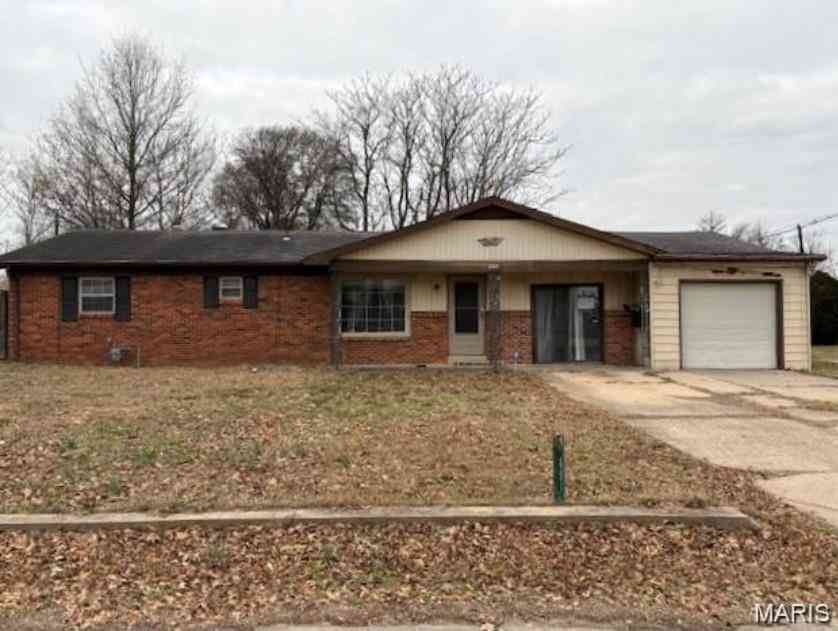Homes For Sale - 601 S Hopper Street<br/> Kennett, MO 63857