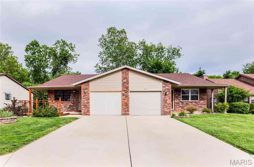 Condo For Sale - 883 Lester Avenue<br/> Collinsville, IL 62234