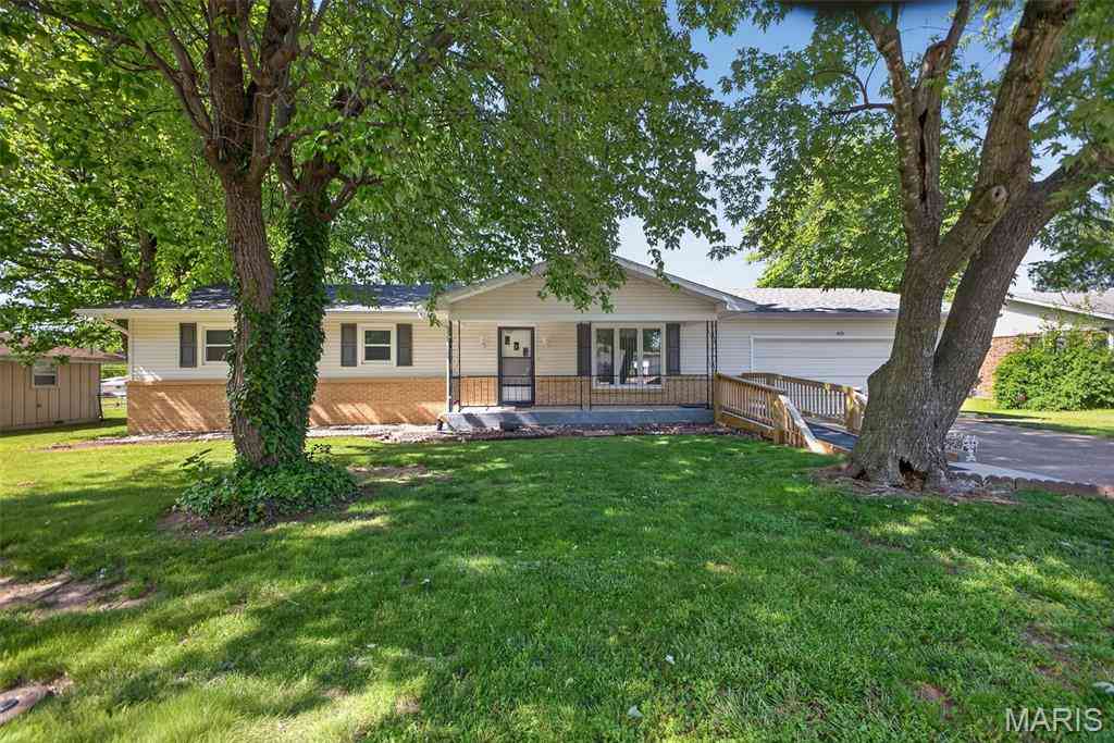 Homes For Sale - 273 Farmers Lane<br/> Lebanon, MO 65536