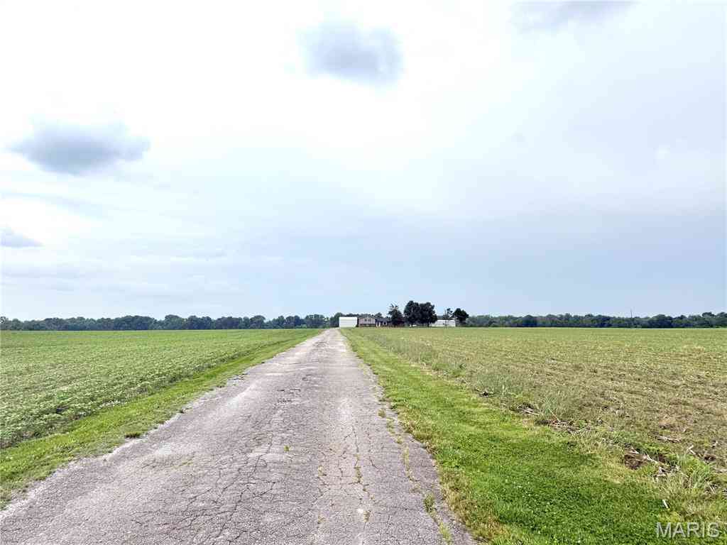 Homes For Sale - 8757 Us Rt 50<br/> Saint Clair County, Lebanon, IL 62254