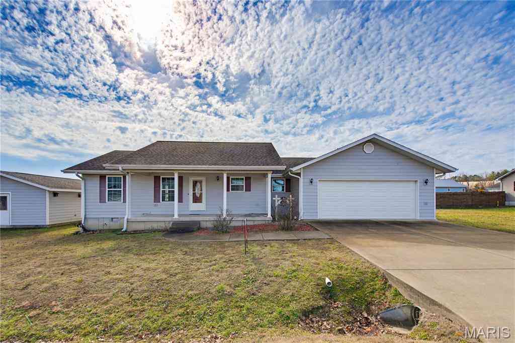 Homes For Sale - 113 Dogwood Lane<br/> Wayne County, Piedmont, MO 63957
