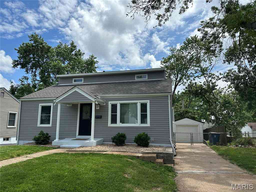 Homes For Sale - 1912 Overland Drive<br/> Saint Louis, MO 63114