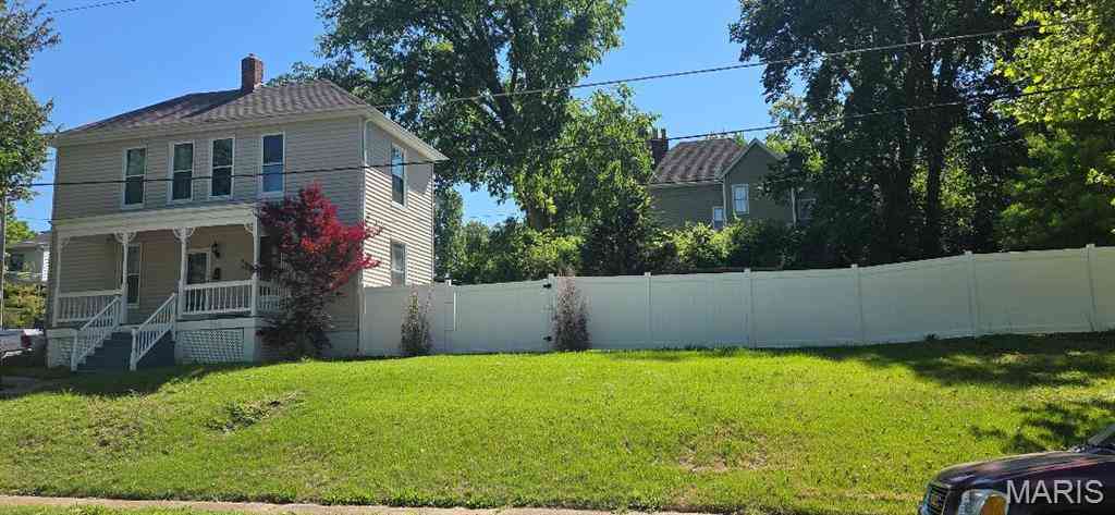 Homes For Sale - 154 Adelle Avenue<br/> Ferguson, MO 63135