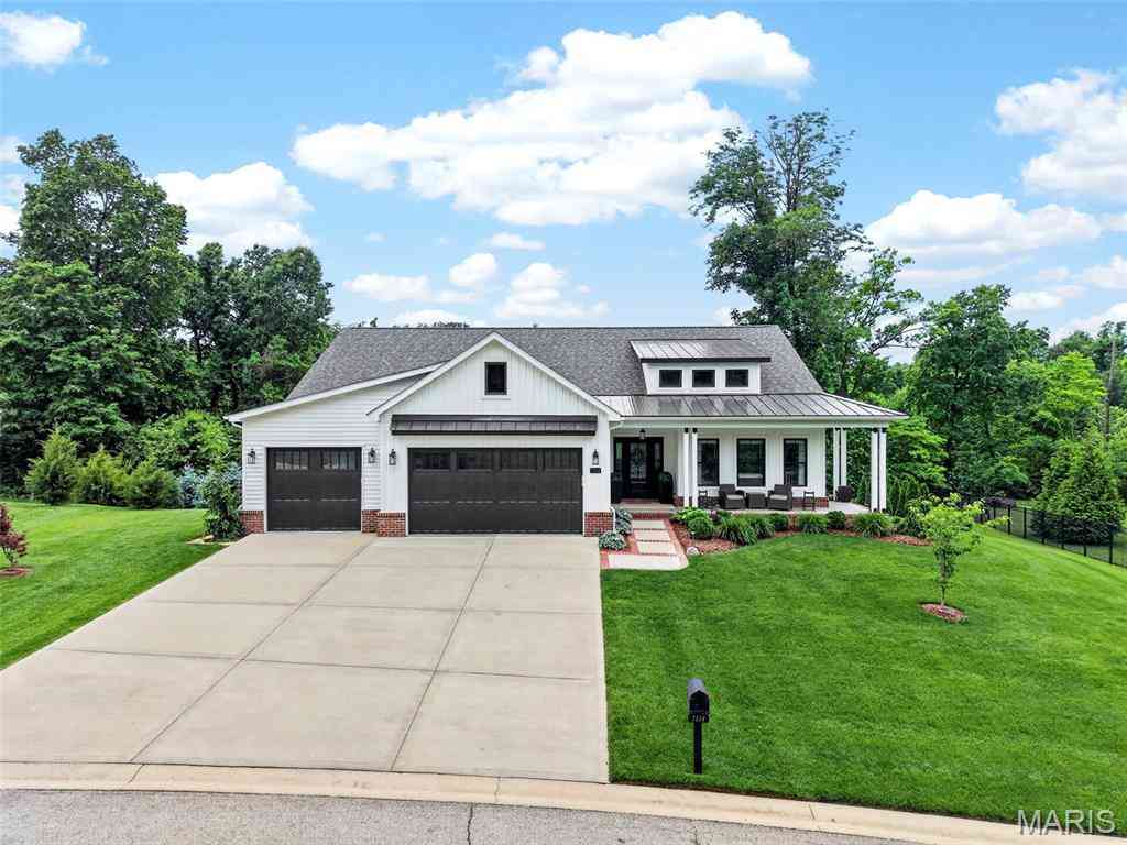 Homes For Sale - 1114 Elbow Hill Court<br/> Saint Clair County, Caseyville, IL 62232