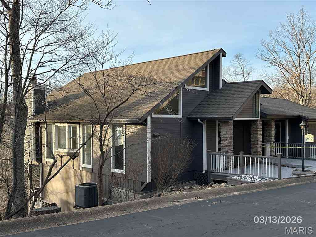 Condo For Sale - 207 Waterscape Drive<br/> Camden County, Osage Beach, MO 65065