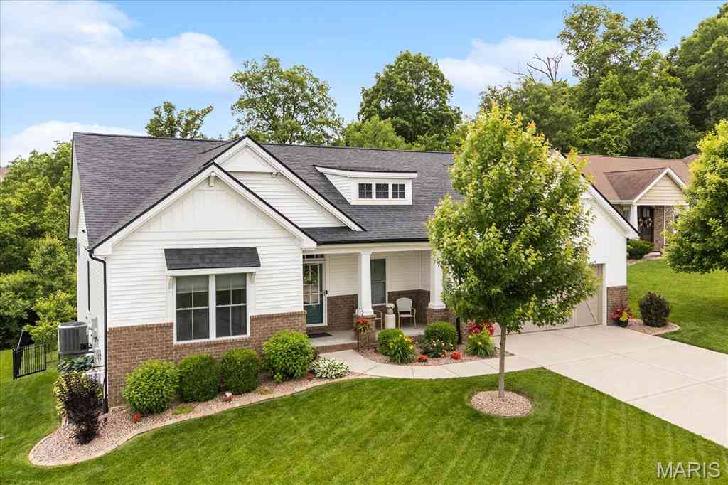 Homes For Sale - 7968 Donner Ridge<br/> Saint Clair County, Caseyville, IL 62232