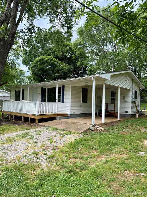 Homes For Sale - 1021 Northwood Drive<br/> Wayne County, Piedmont, MO 63957