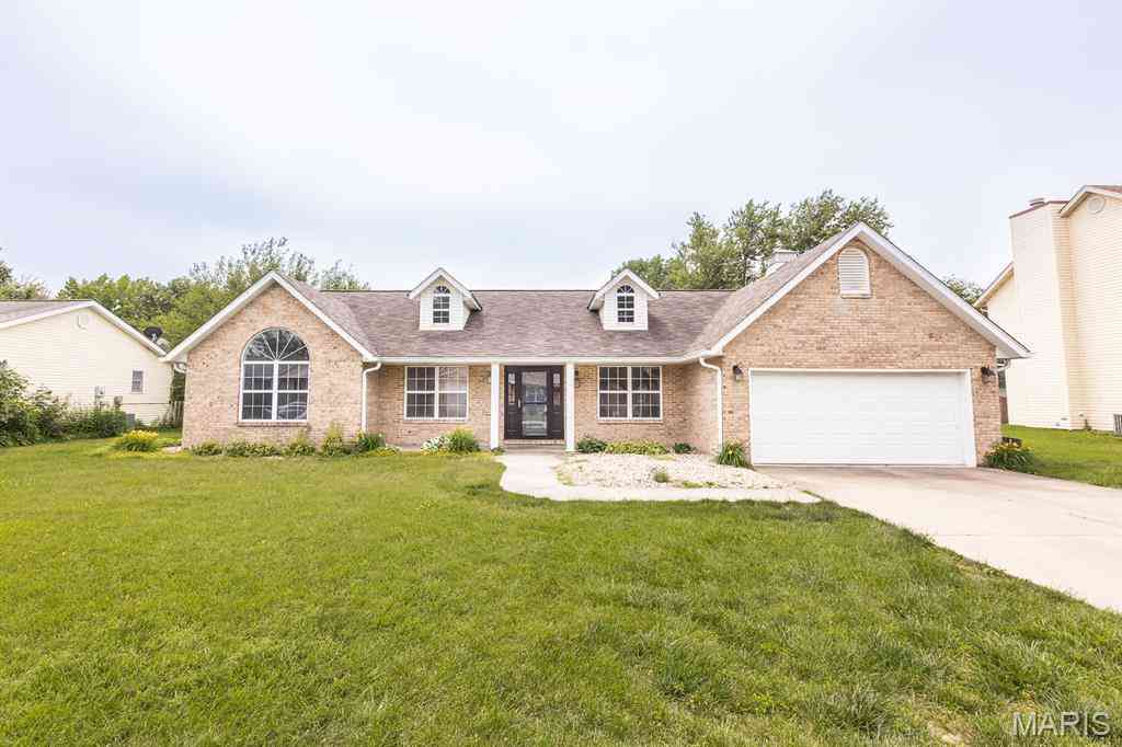 Homes For Sale - 1254 Larkspur Drive<br/> Mascoutah, IL 62258