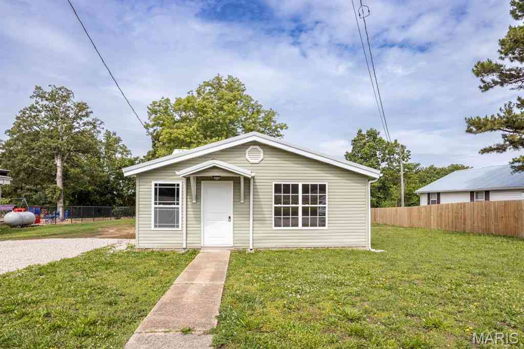 Homes For Sale - 322 S Commercial Street<br/> Crocker, MO 65452