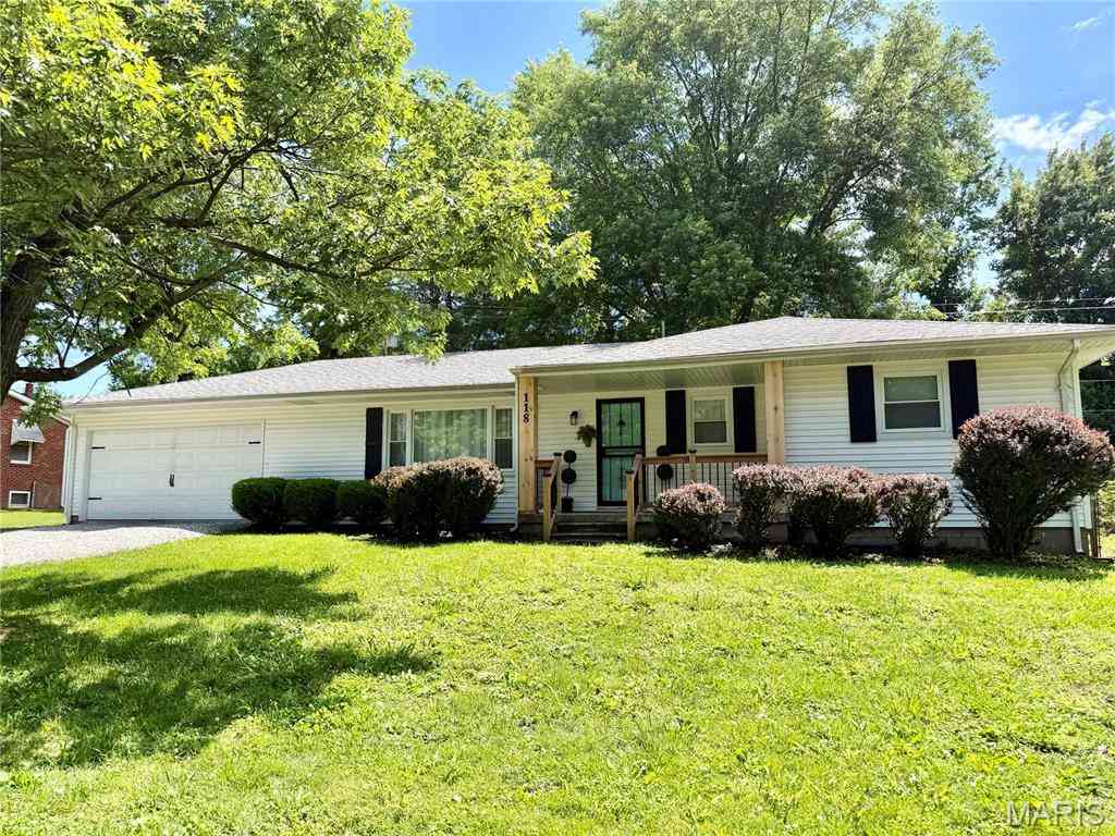 Homes For Sale - 118 Alice Drive<br/> Saint Clair County, O'Fallon, IL 62269
