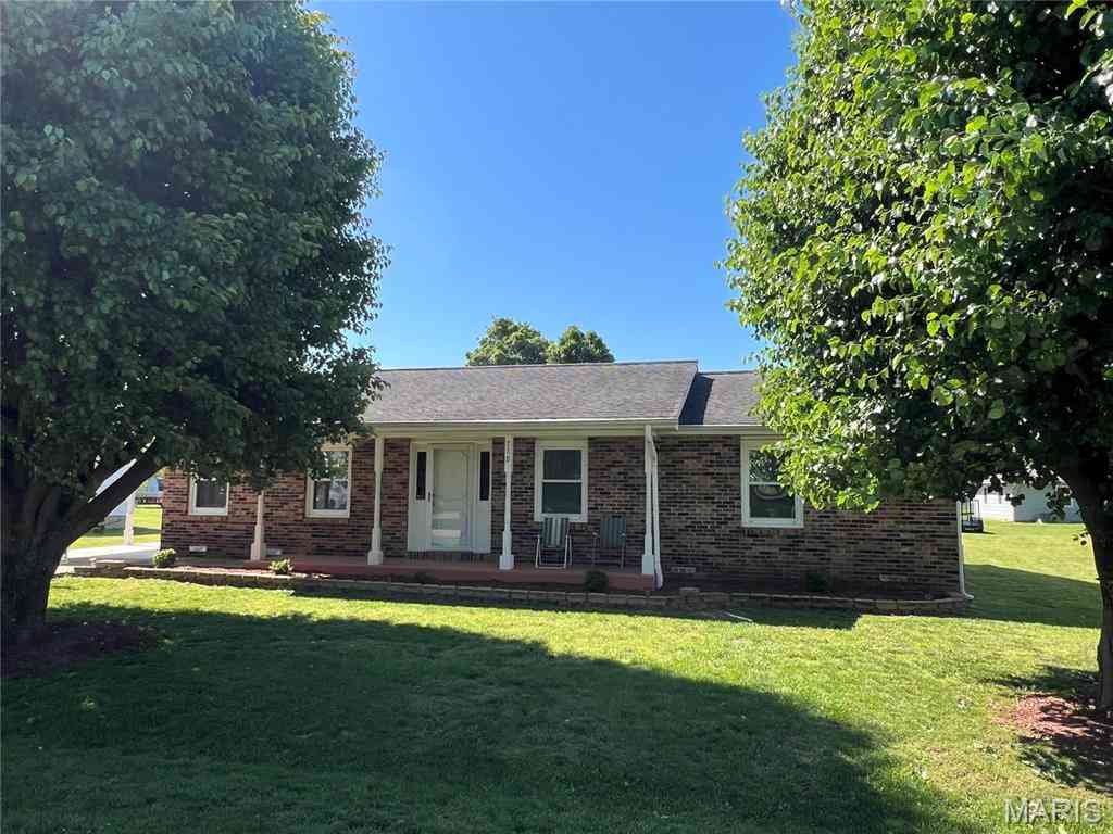 Homes For Sale - 220 Navajo Street<br/> Wayne County, Piedmont, MO 63957