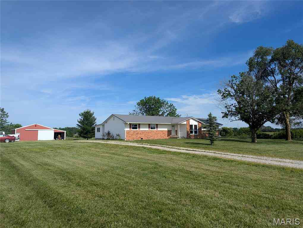 Homes For Sale - 1434 Mulberry Grove Road<br/> Bond County, Mulberry Grove, IL 62262