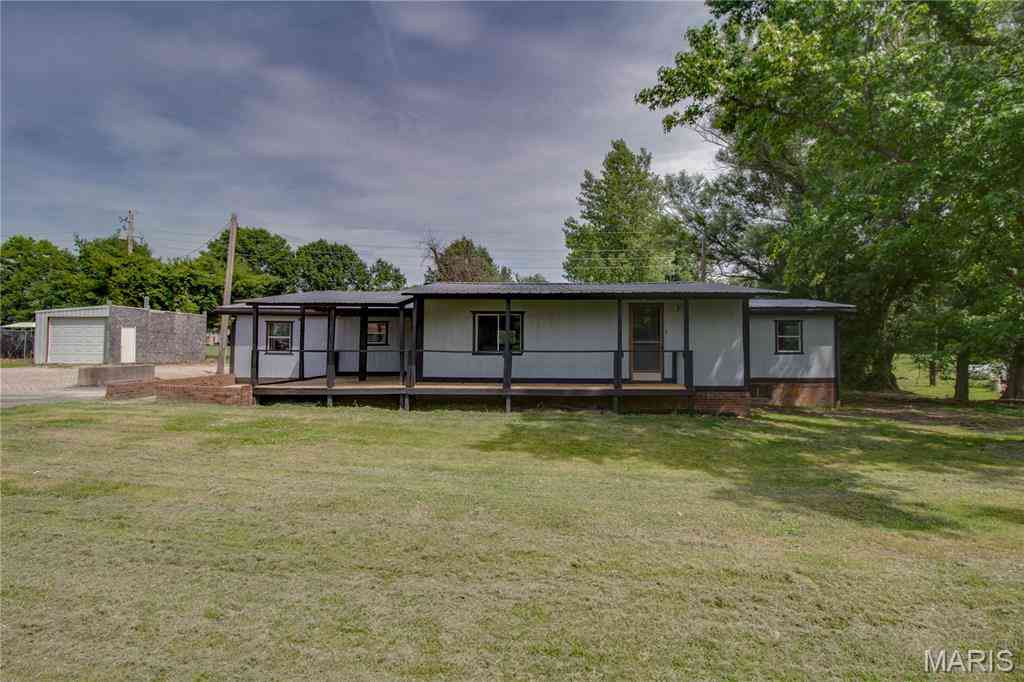 Mobile Home For Sale - 30396 Domino Lane<br/> Godfrey, IL 62035