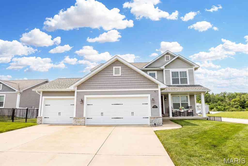 Homes For Sale - 541 Frost Court<br/> Saint Clair County, O'Fallon, IL 62269
